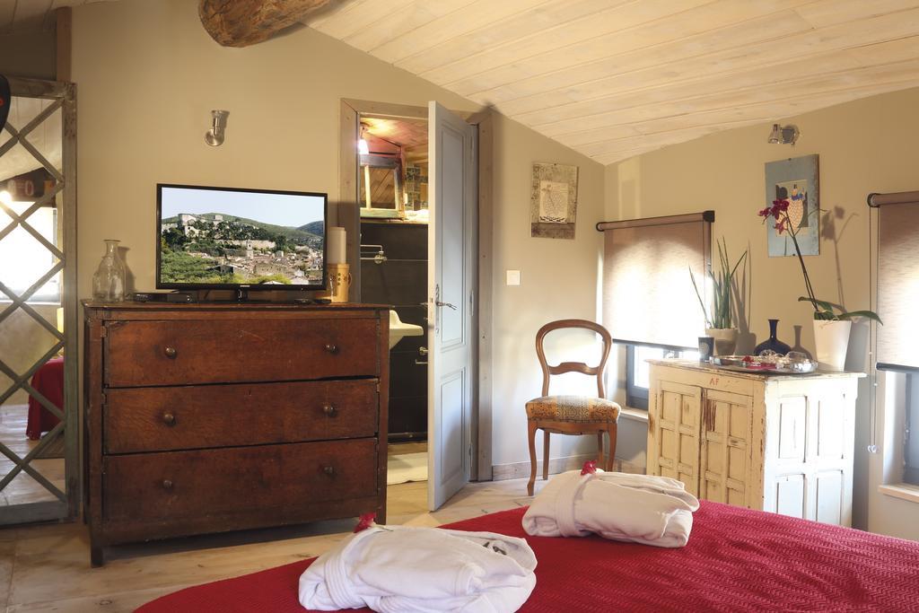 La Casa De Boulbon Bed & Breakfast ห้อง รูปภาพ
